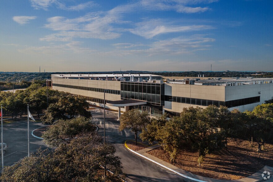 More Photos Of 4611 Wiseman Blvd, San Antonio Manufacturing For Sale