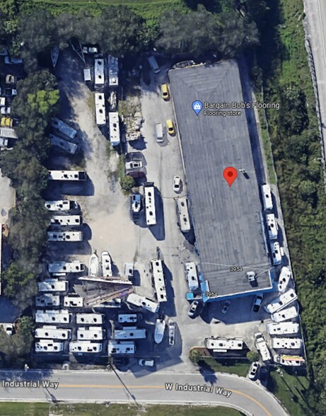 More Photos Of 3954 Byron Dr, Riviera Beach Warehouse For Lease