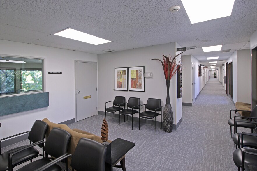 More Photos Of 2650 21st St, Sacramento Medical For Lease