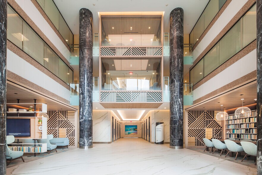 More Photos Of 2451 Crystal Dr, Arlington Office For Lease