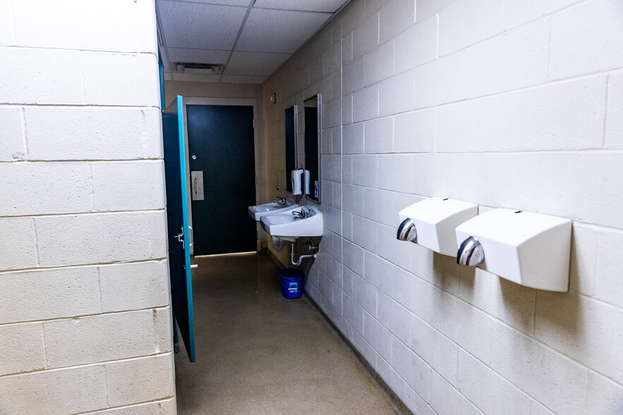 More Photos Of 3500 W National Rd, Springfield Schools For Sale