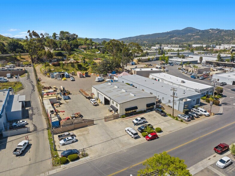 Primary Photo Of 2213 Meyers Ave, Escondido Warehouse For Sale