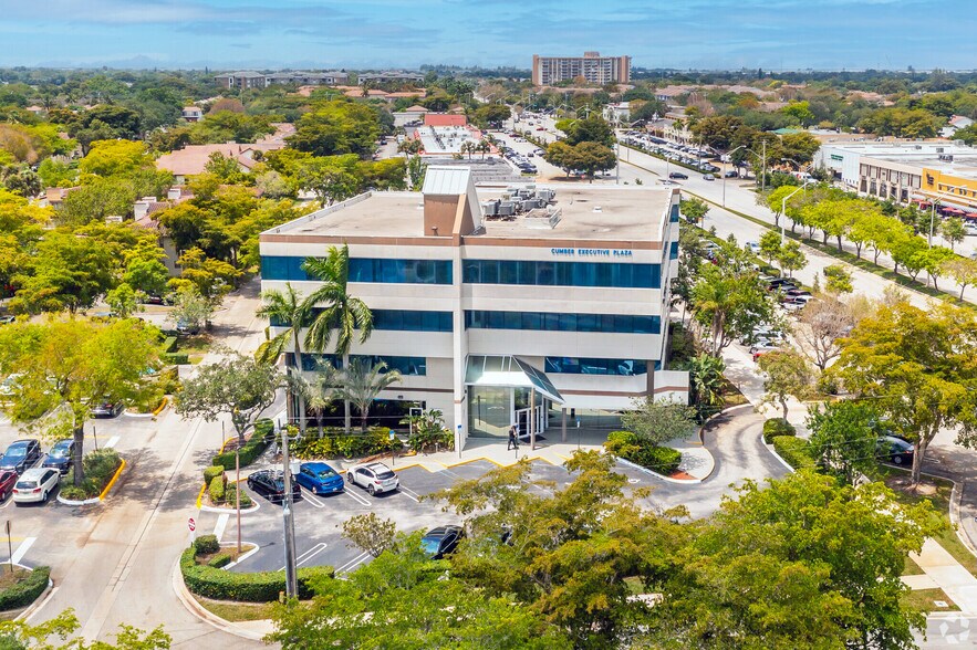 More Photos Of 10100 W Sample Rd, Coral Springs Office For Lease