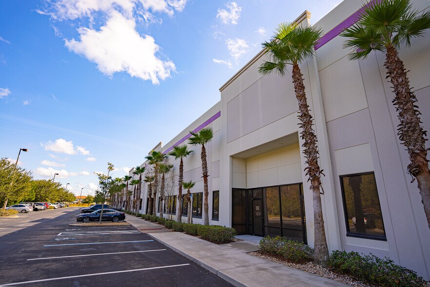 More Photos Of 6333 McCoy Rd, Orlando Warehouse For Sale