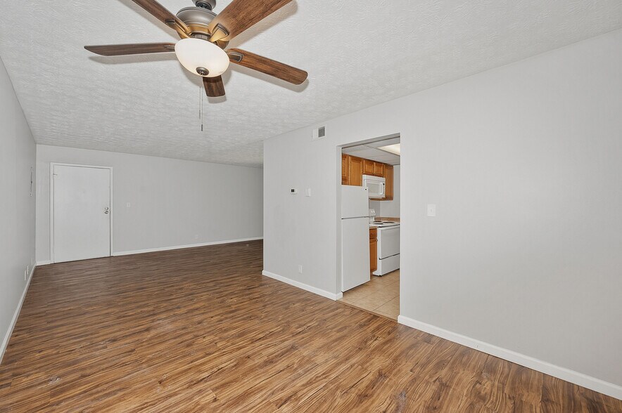 More Photos Of 3935-3939 Wilma Ct, Cincinnati Apartments For Sale