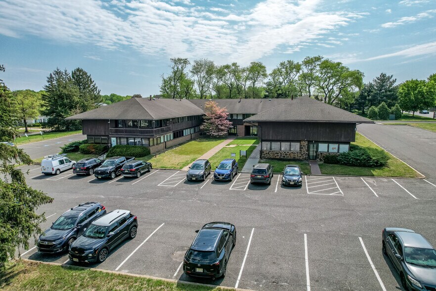 More Photos Of 1405 Chews Landing Rd, Laurel Springs Office For Sale