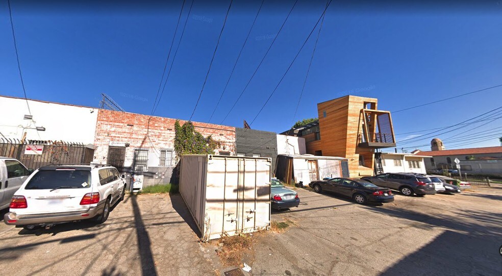 More Photos Of 5360 W Pico Blvd, Los Angeles General Retail For Lease