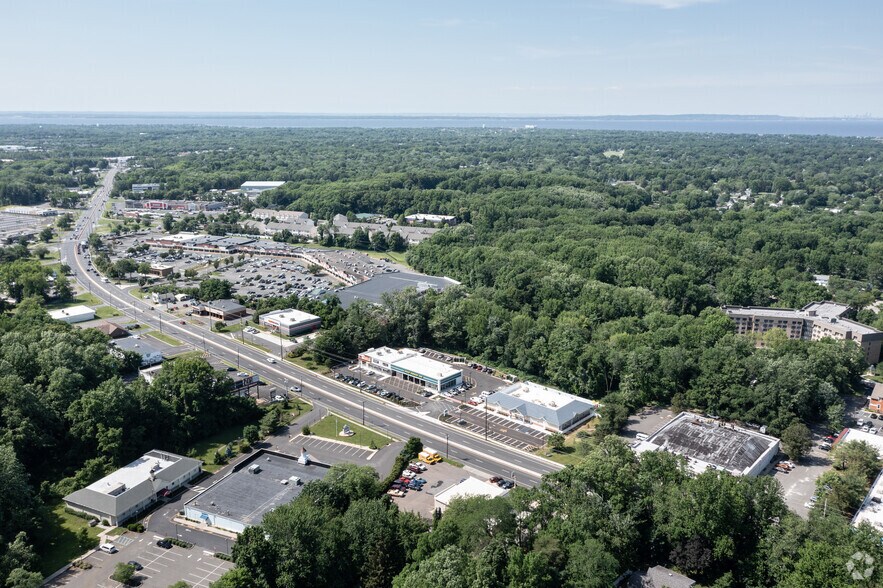 More Photos Of 1281-1285 State Route 35, Middletown Supermarket For Sale