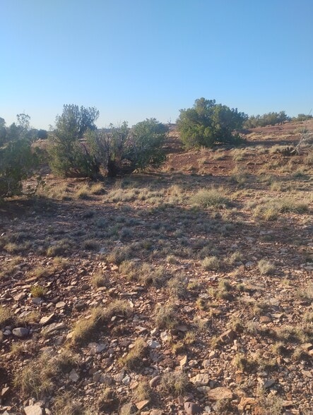 More Photos Of 156 County Road N9146 rd, Concho Flex For Sale