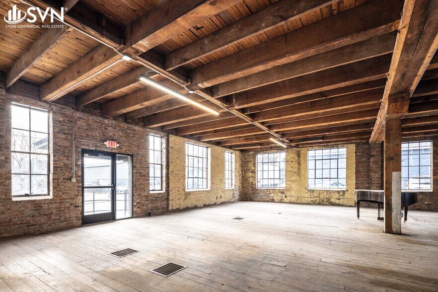 More Photos Of 741 Price Ave, Lexington Industrial For Sale