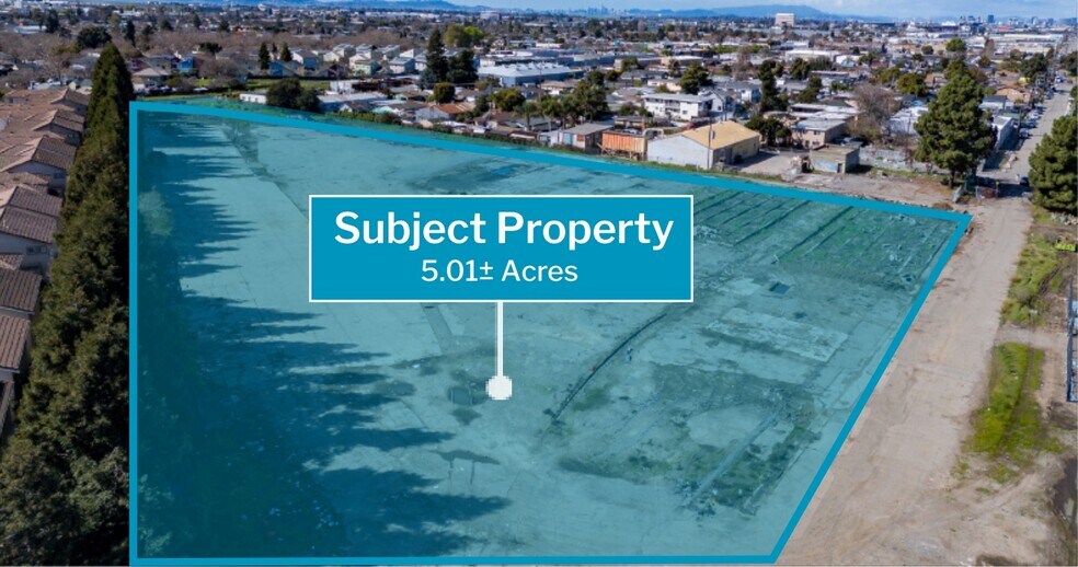 More Photos Of 10901 Russet St, Oakland Land For Sale