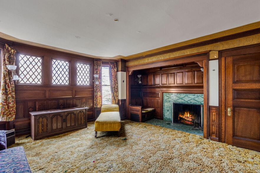 More Photos Of 76 Prospect St, Vernon Funeral Home For Sale