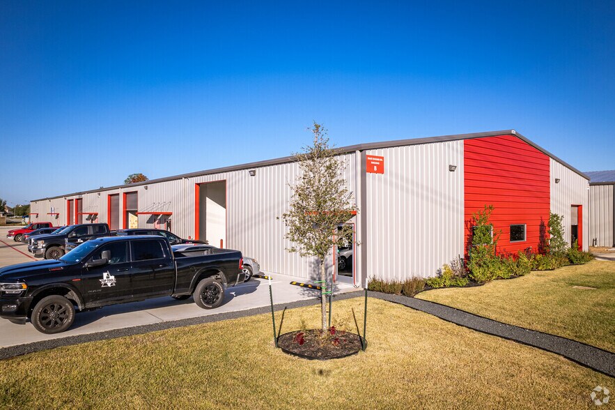 More Photos Of 21631 Rhodes Rd, Spring Unknown For Lease