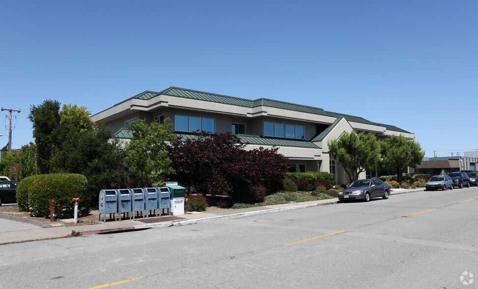 More Photos Of 65 Mitchell Blvd, San Rafael Office For Lease