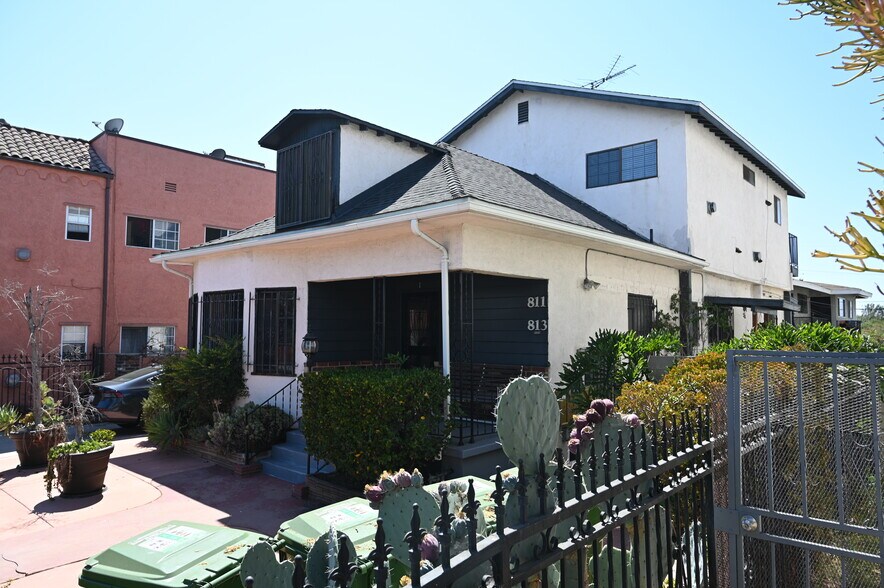 Primary Photo Of 811 N Soto St, Los Angeles Apartments For Sale