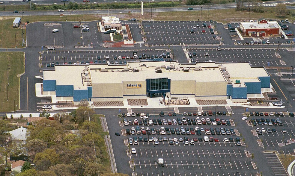 More Photos Of 175-185 Morris Ave, Holtsville Unknown For Lease