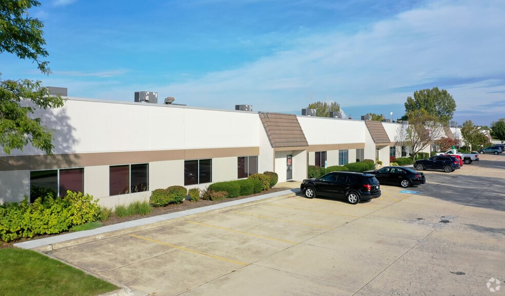 More Photos Of 1701 Quincy Ave, Naperville Light Distribution For Lease