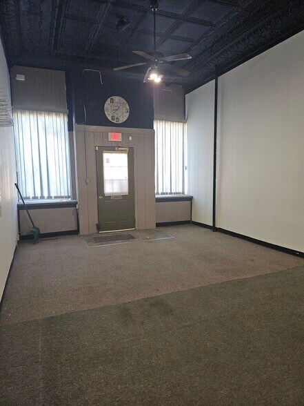 More Photos Of 211 E Stephenson St, Freeport Apartments For Sale