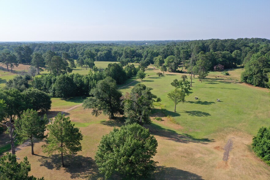 More Photos Of 2330 Country Club Rd, Palestine Land For Sale