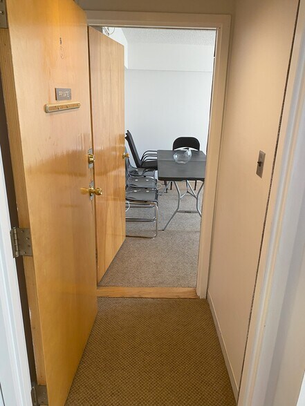 More Photos Of 3 Washington Cir NW, Washington Medical For Sale