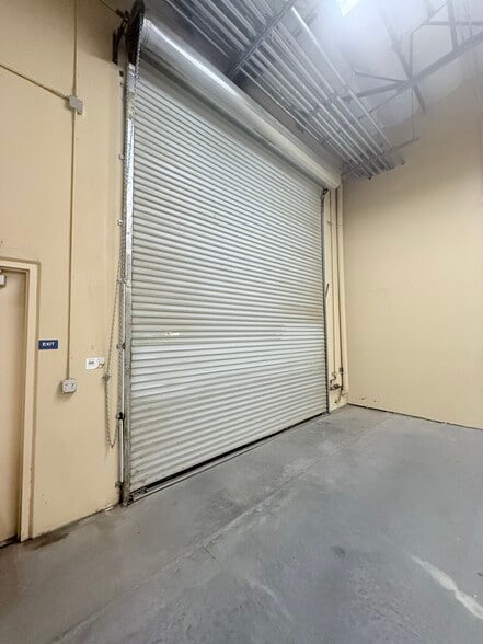 More Photos Of 45090 Golf Center Pky, Indio Warehouse For Sale