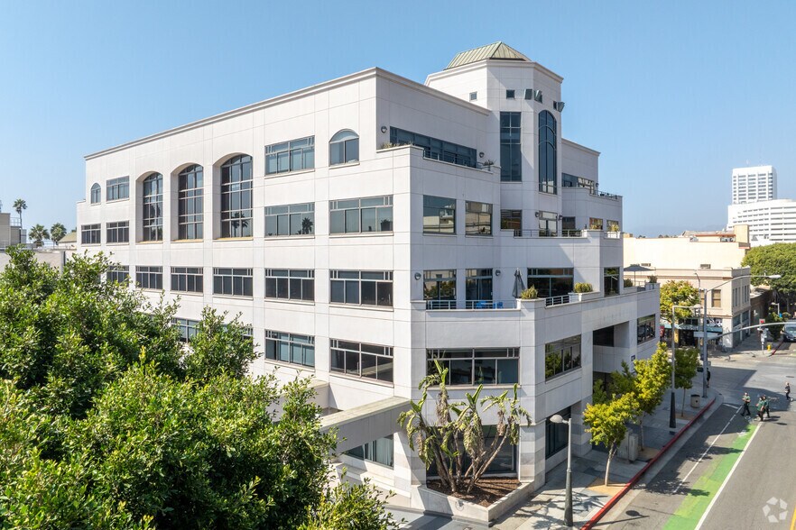 More Photos Of 120 Broadway, Santa Monica Office For Lease