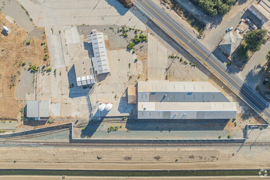 More Photos Of 26700 S Banta Rd, Tracy Warehouse For Lease