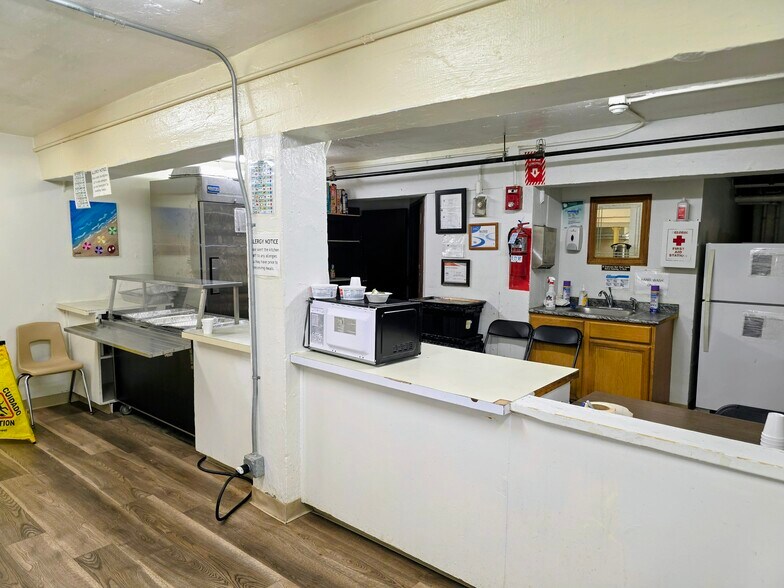 More Photos Of 148 Taylor St, Springfield Rehabilitation Center For Sale