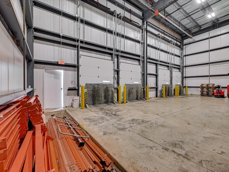 More Photos Of 9342 SE Loop 410, San Antonio Refrigeration Cold Storage For Sale