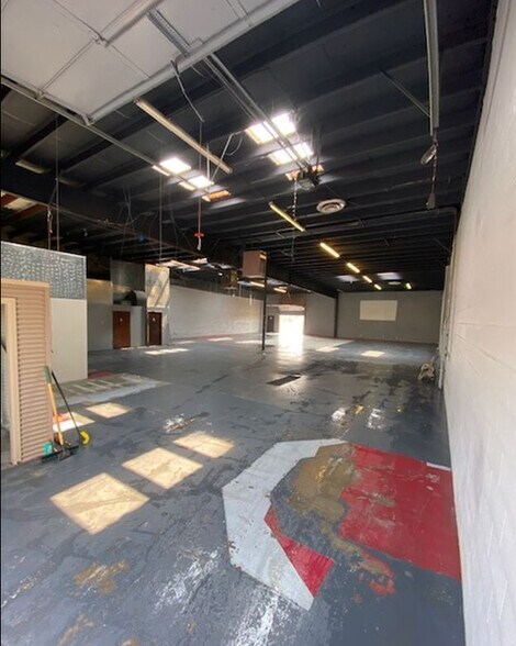 More Photos Of 505 Nucla Way, Aurora Warehouse For Lease