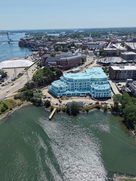 More Photos Of 53 Green St, Portsmouth Apartments For Sale