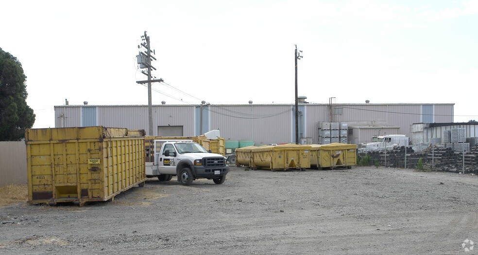 Primary Photo Of 2775 Giant Rd, Richmond Warehouse For Lease