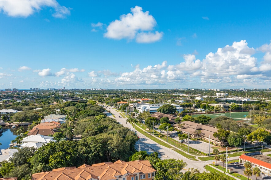 More Photos Of 5499 N Federal Hwy, Boca Raton Office For Sale