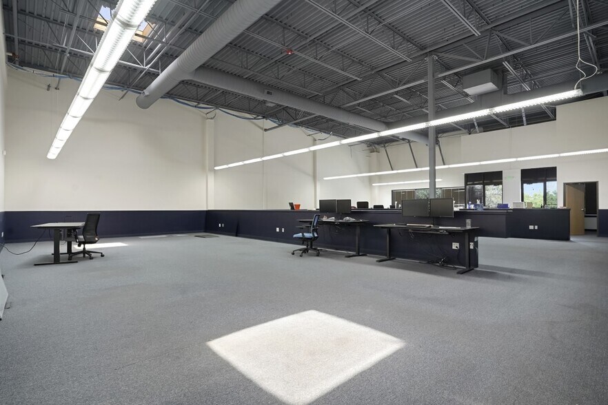 More Photos Of 10835 Dover St, Westminster Unknown For Lease