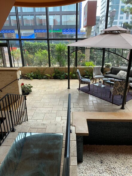 More Photos Of 1415 N Cahuenga Blvd, Los Angeles Loft Creative Space For Sale