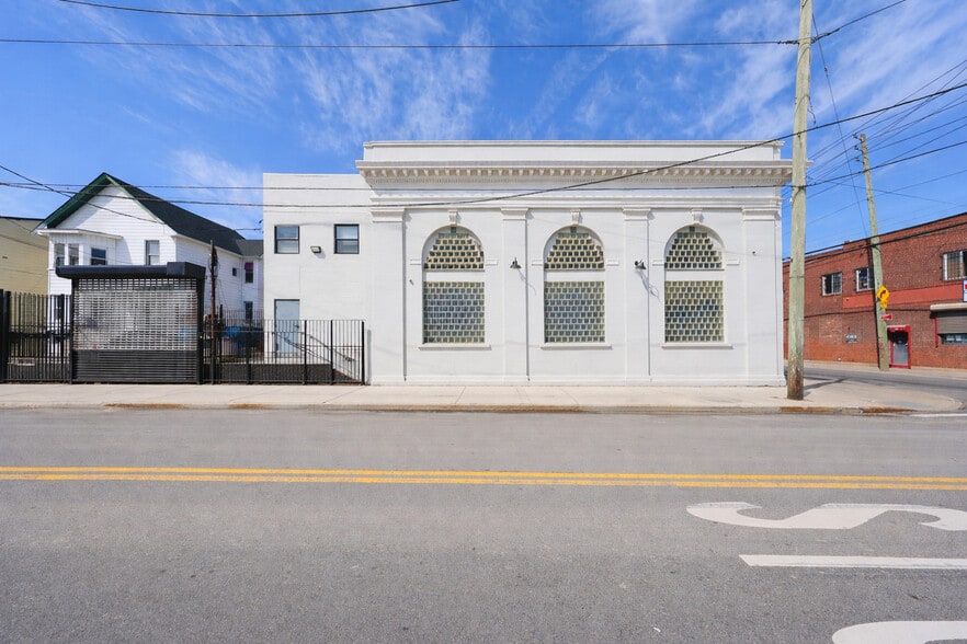 More Photos Of 2940 Richmond Ter, Staten Island Loft Creative Space For Sale