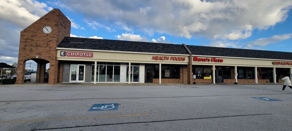 More Photos Of 36200 Euclid Ave, Willoughby Unknown For Lease