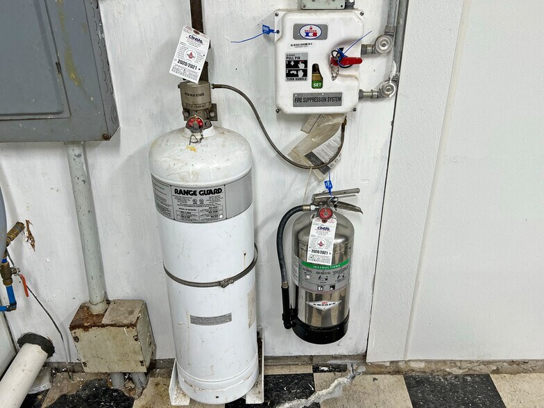 More Photos Of 259 Venango Ave, Cambridge Springs Restaurant For Sale