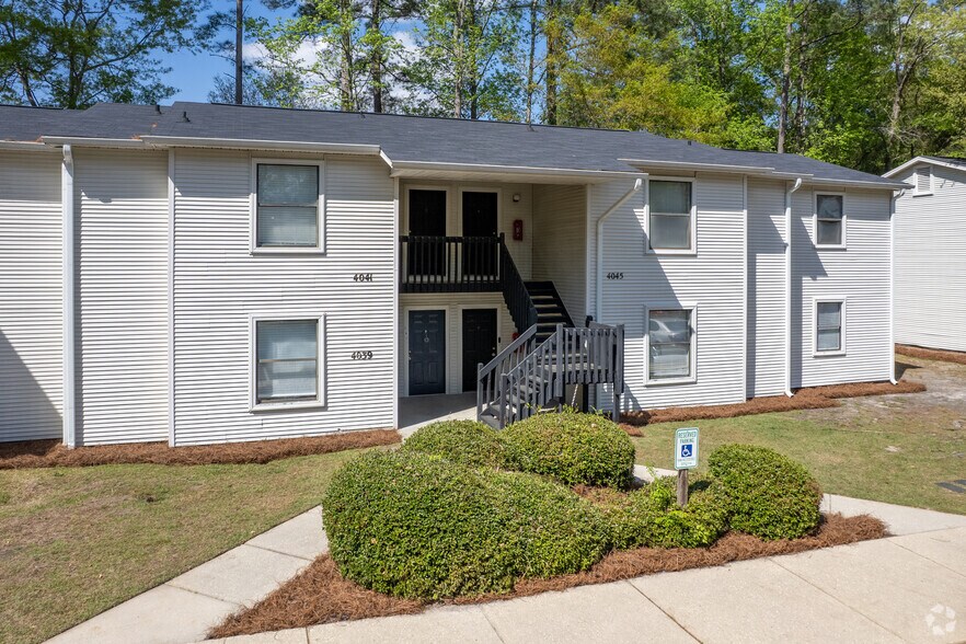 More Photos Of 4029 Professional Dr, Hope Mills Apartments For Sale