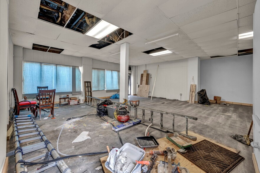 More Photos Of 18614 St Clair, Cleveland Apartments For Sale