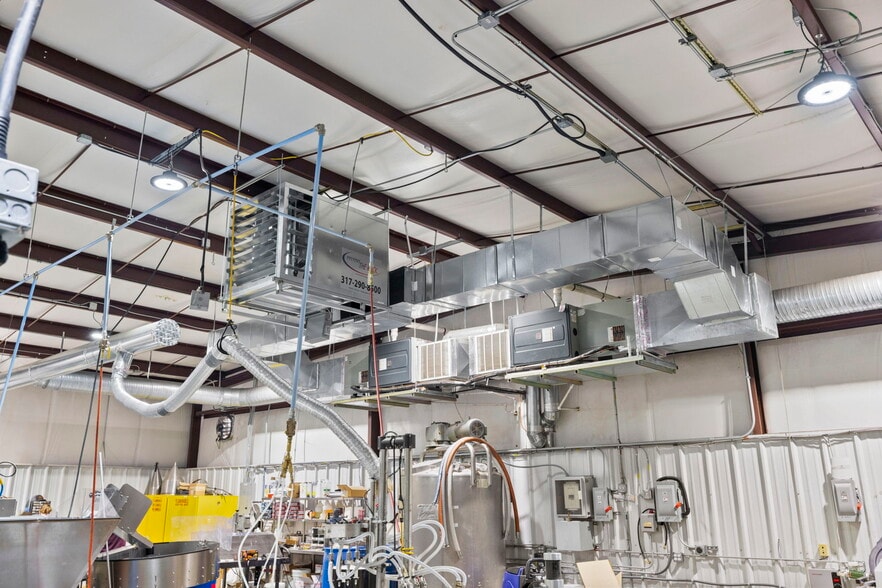 More Photos Of 110 Commercial Blvd, Flat Rock Manufacturing For Sale