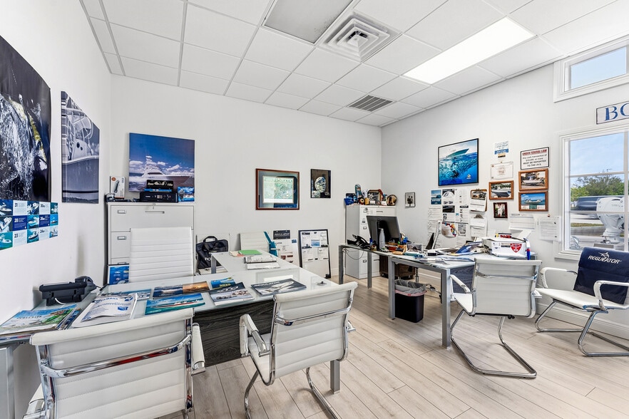 More Photos Of 250-300 SW Monterey Rd, Stuart Freestanding For Sale