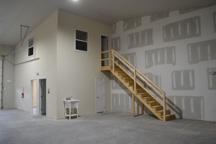 More Photos Of 1739 Woodhurst Ln, Albemarle Unknown For Lease