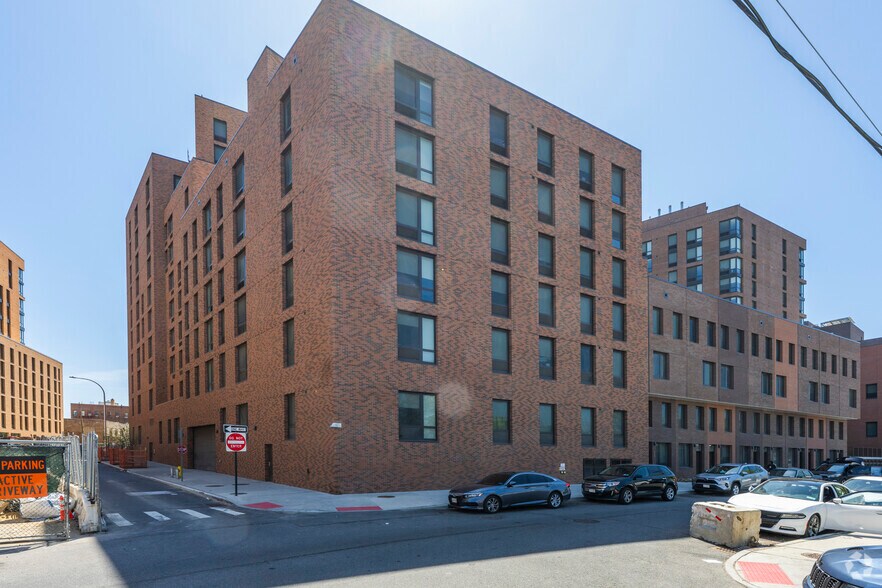 More Photos Of 1725 Village Ln, Far Rockaway Apartments For Lease