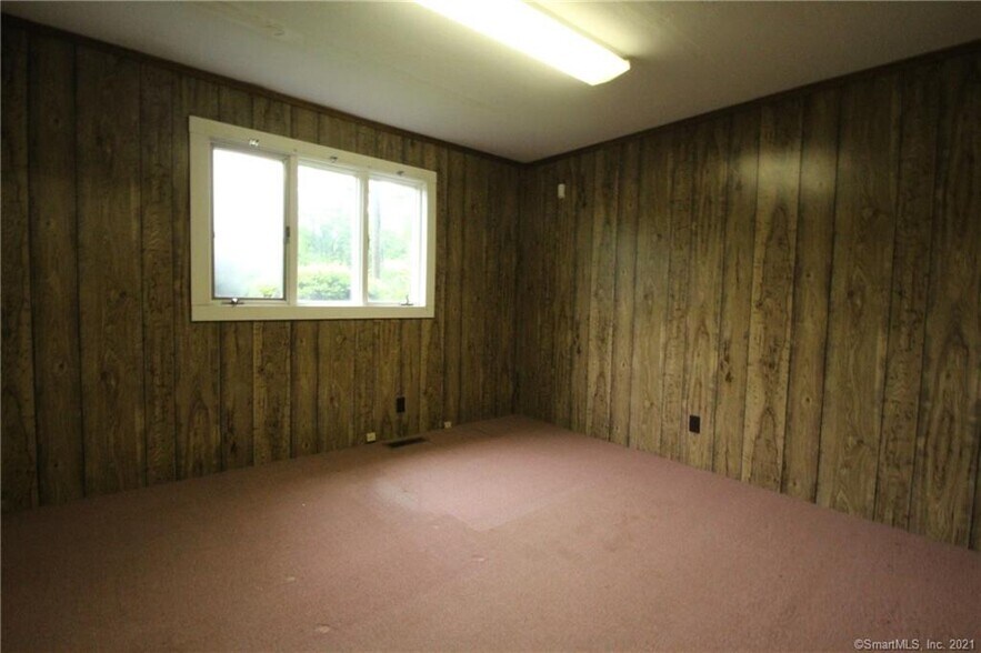 More Photos Of 1356 Southford Rd, Southbury Medical For Sale