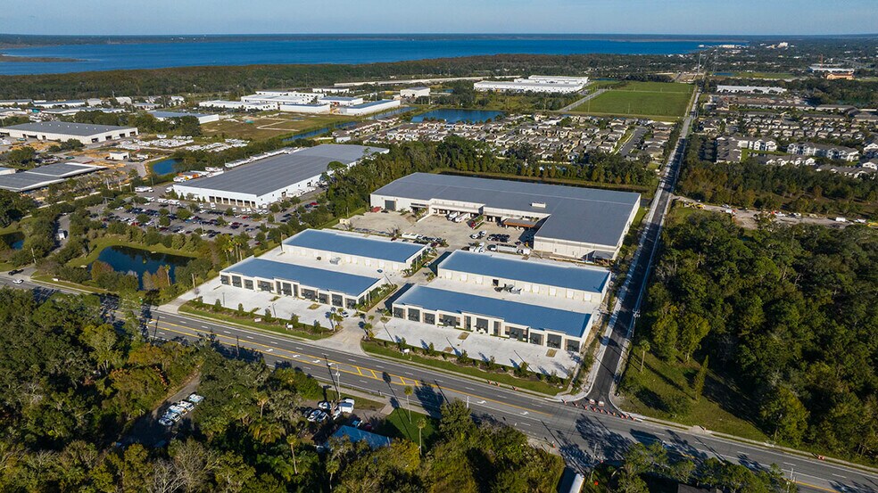 More Photos Of 375 Monroe Rd, Sanford Unknown For Lease