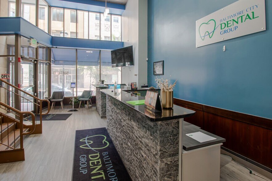 More Photos Of 300 N Charles St, Baltimore Apartments For Lease