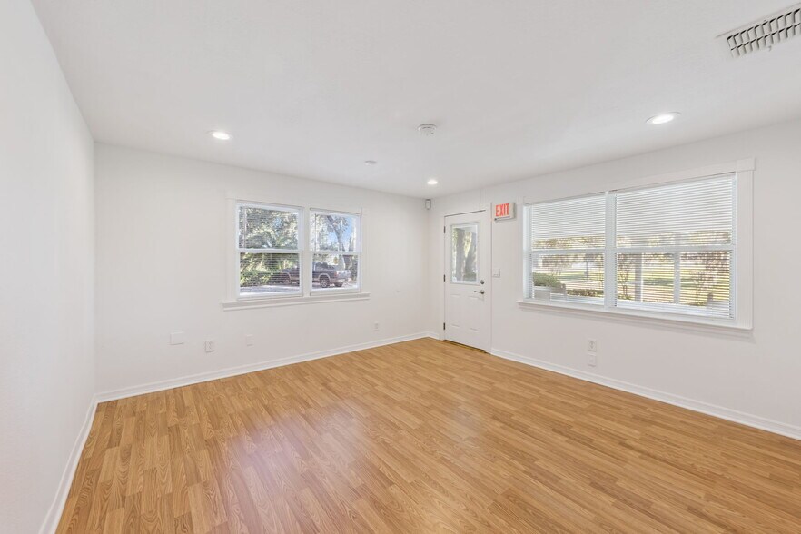 More Photos Of 1106 Brick Rd, Winter Garden Office For Lease