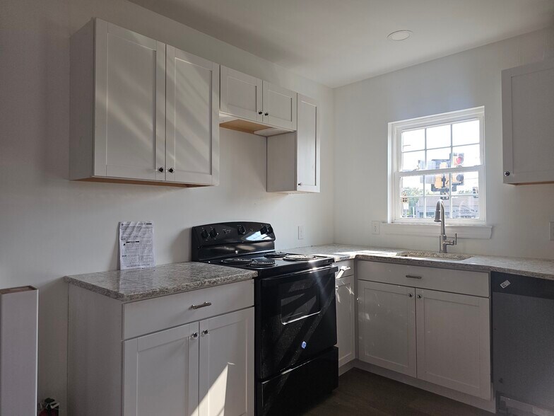 More Photos Of 2797 Egypt Rd, Audubon Storefront Retail Residential For Sale