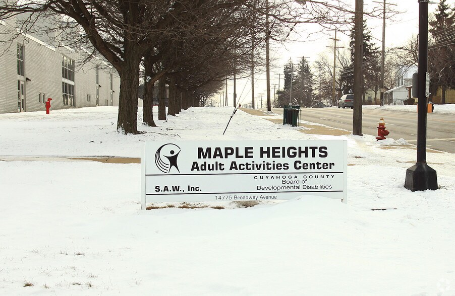 More Photos Of 14775 Broadway Ave, Maple Heights Flex For Sale